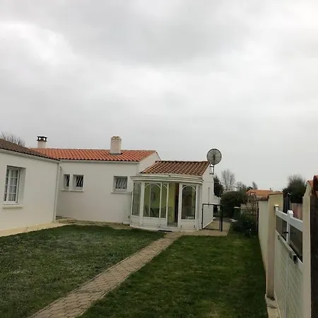 Holiday home Maison 8 Pers 300m De La *